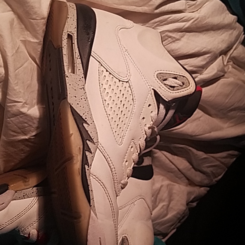 Shoes - Picture 2 of 5